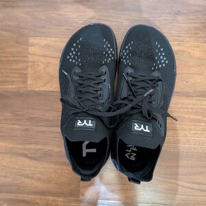 TYR Black Athletic Shoes